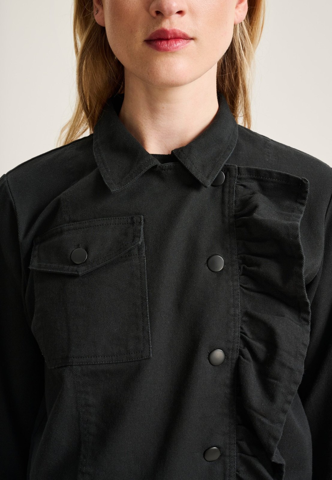 Hayato Short Jacket Black 15278