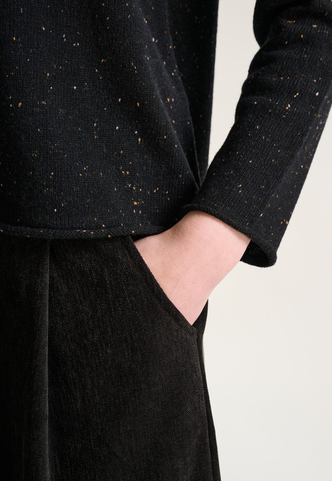 Shinabi Raglan Blouse Black with Sprinkles 15465