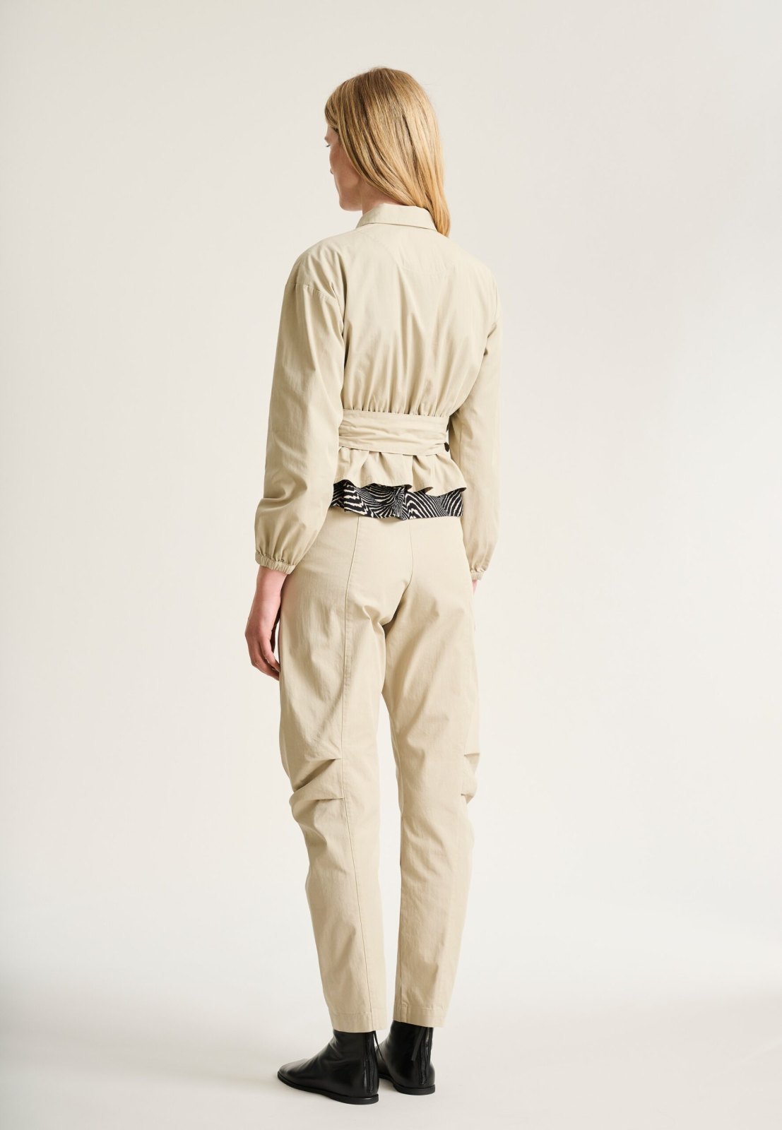 Tazuke Belted Jacket Stone 15400