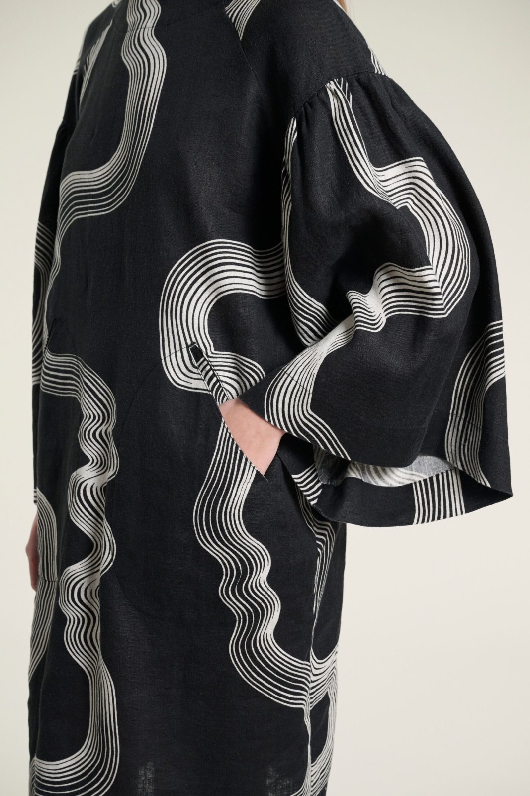 Hikazu Raglan Dress Waves 14992