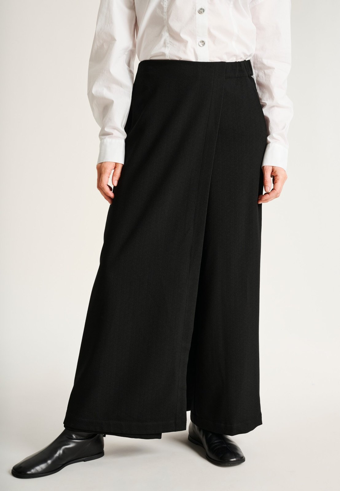 Sayaka Trousers with Skirt Black 15267