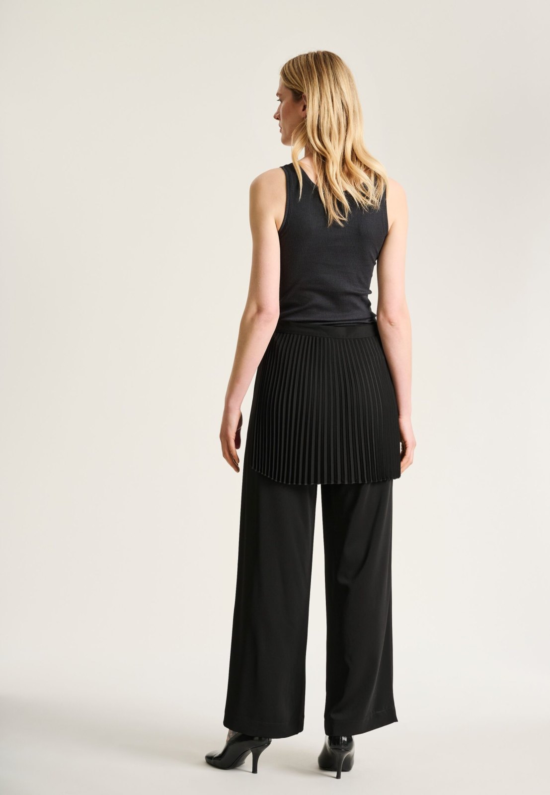 Yume Plissé Belt Black 15397