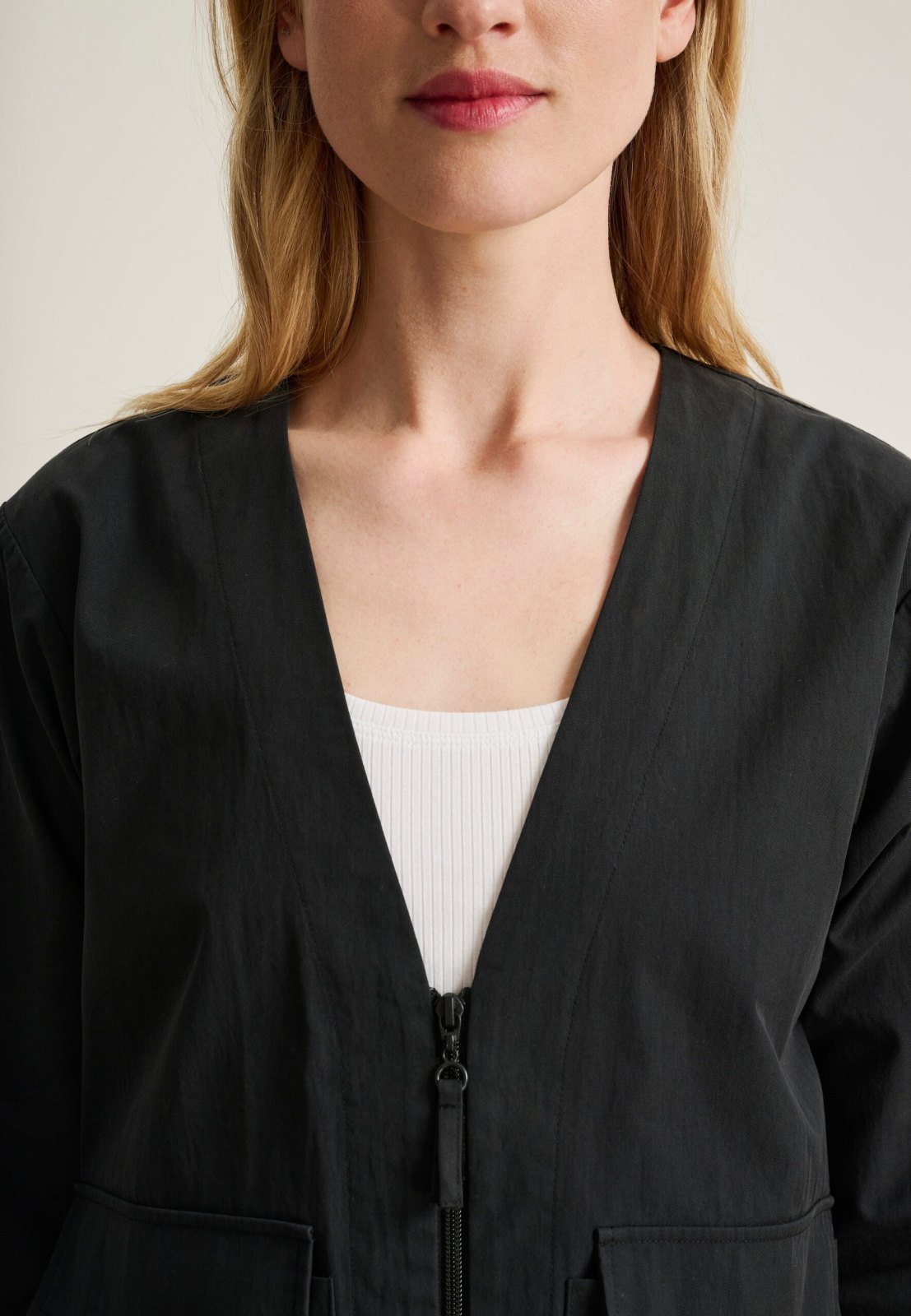 Tazuke Jacket With Zip Black 15399