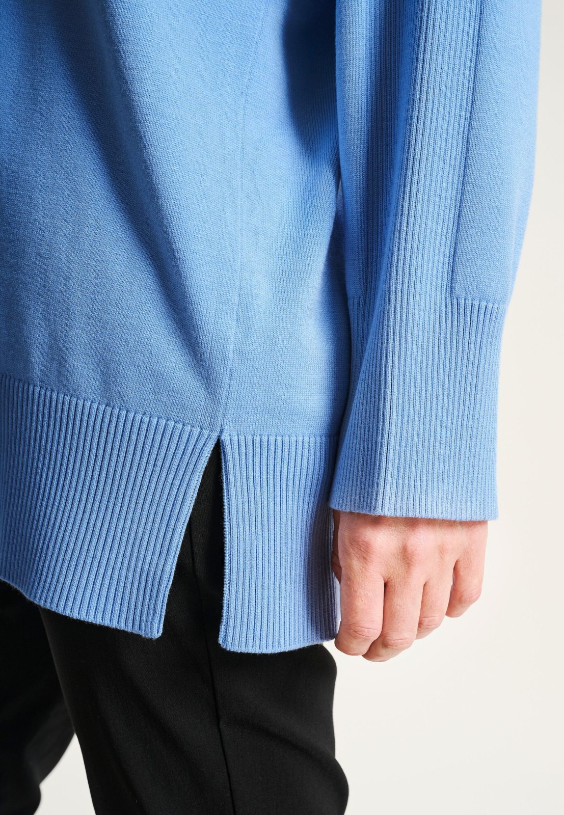 Akiko Raglan Blouse Lake Blue 15351