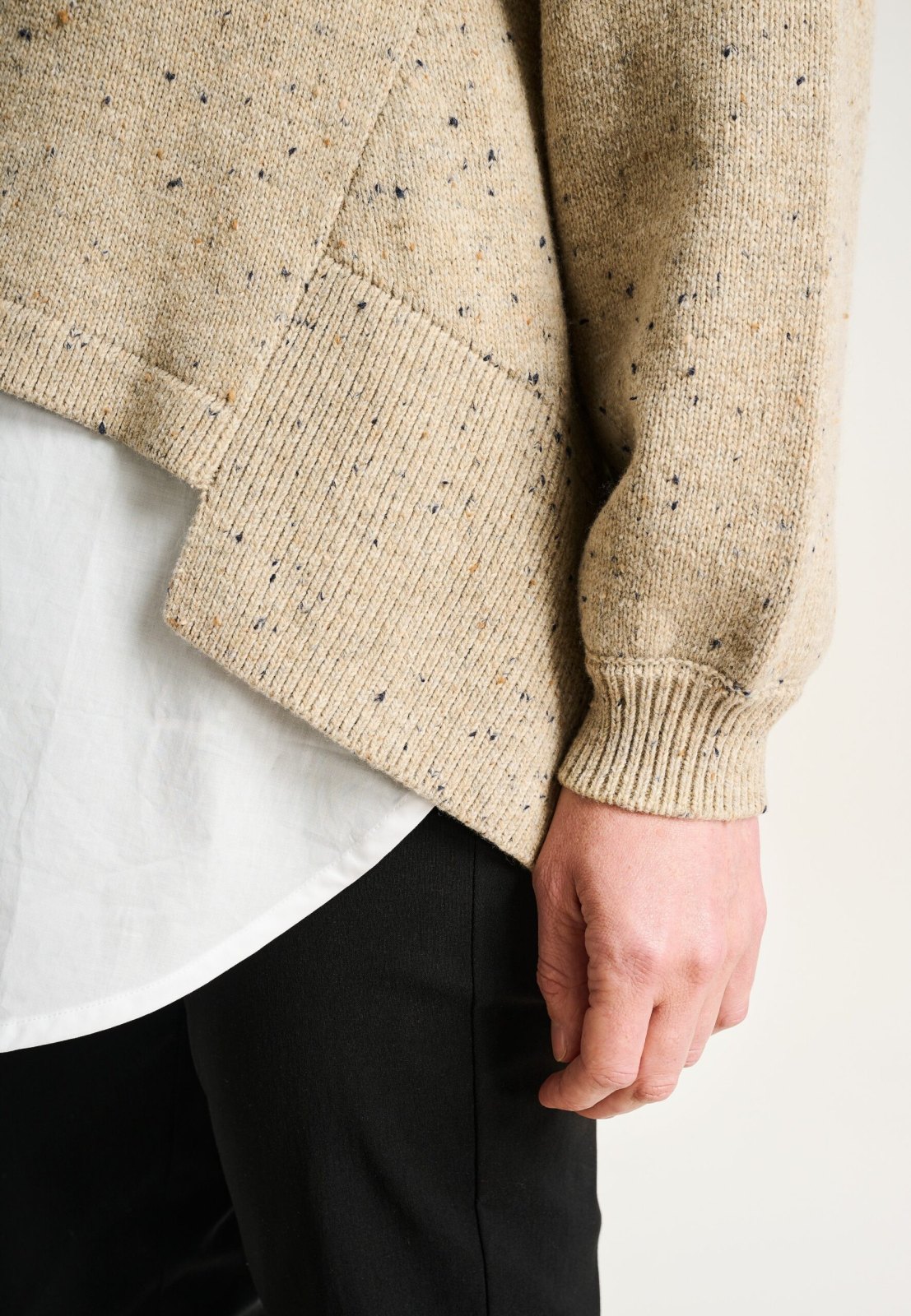 Shinabi Cardigan With Buttons Stone With Sprinkles 15466