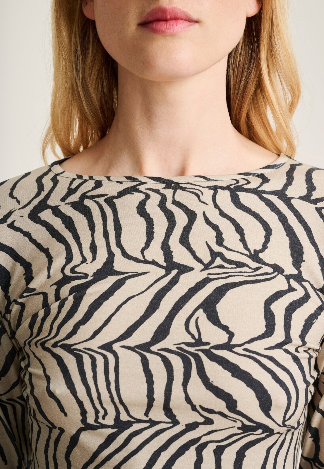 Yakumi Blouse Shell Stripes 15332