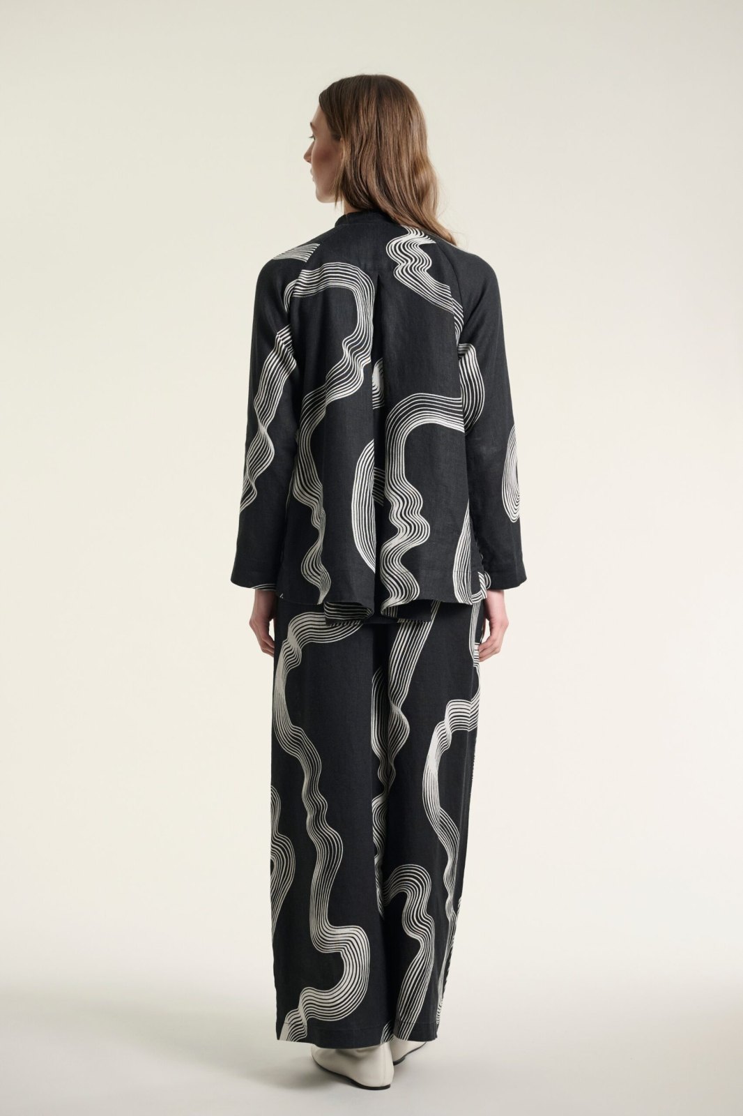 Hikazu Trousers Waves 14994